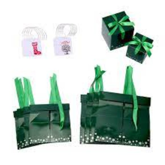 10pcs Green Paper, Ribbon Bow Snowflakes and Christmas Tree Pattern Gift - Picture 2 of 6